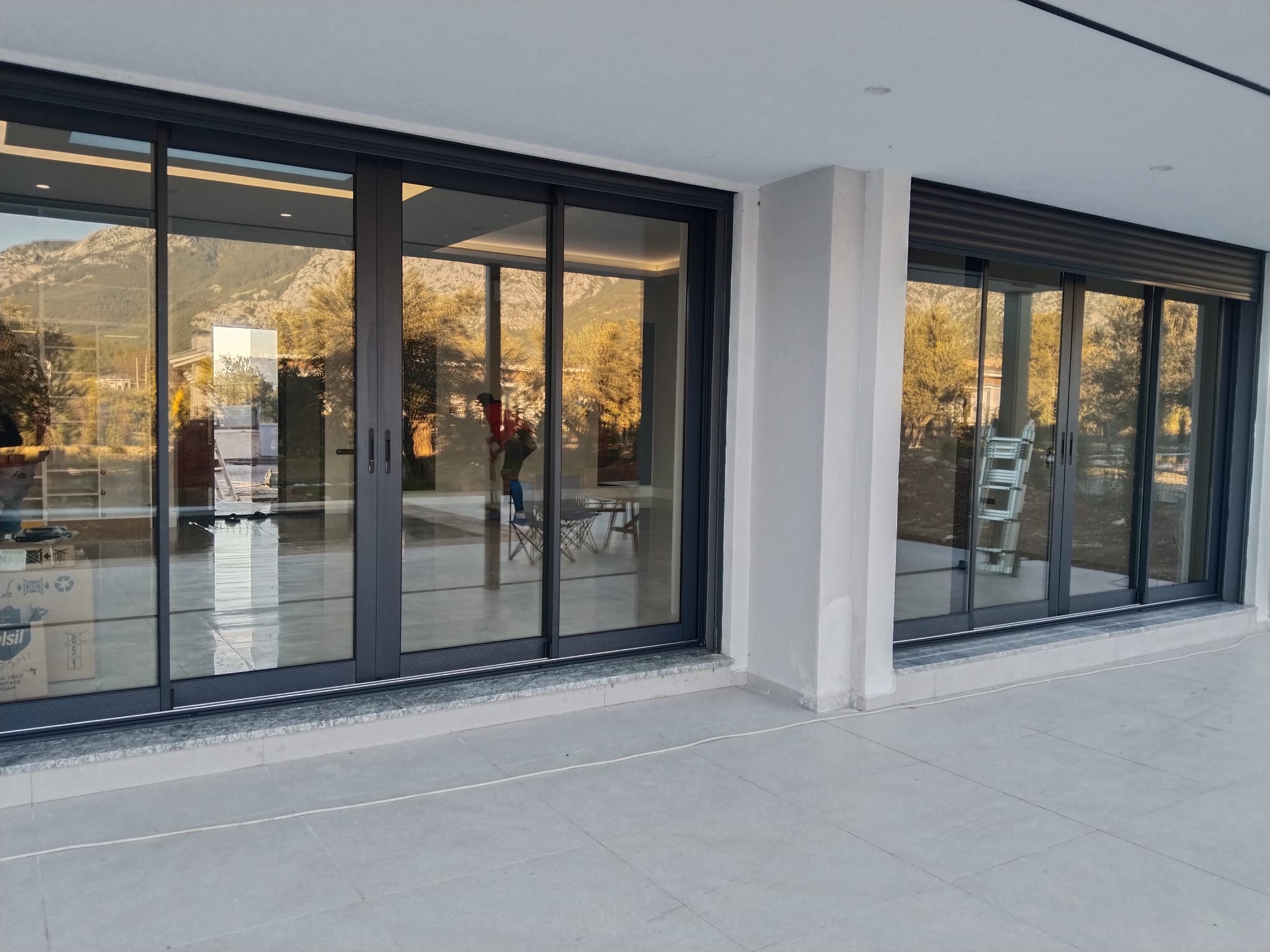 Galeri 9